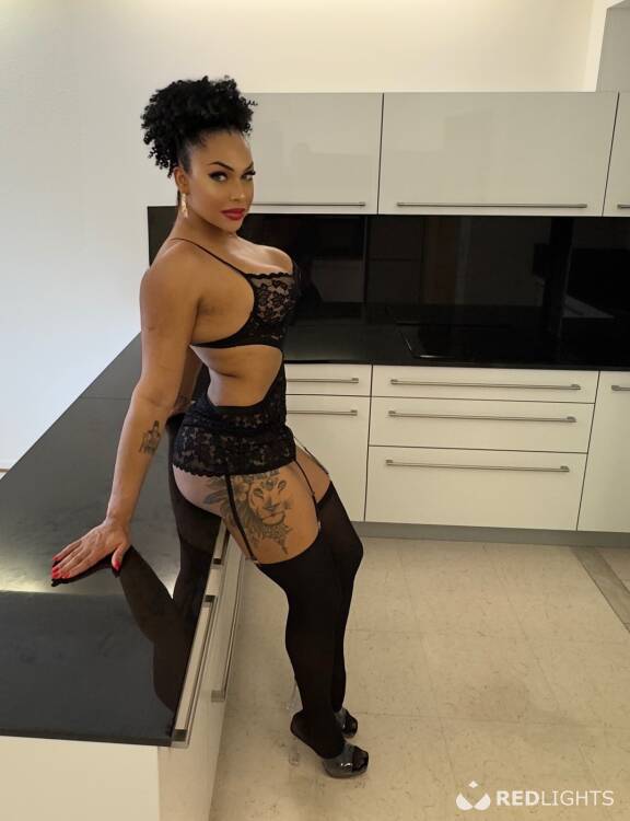 Priv&eacute; ontvangst JUJU LAST DAY!