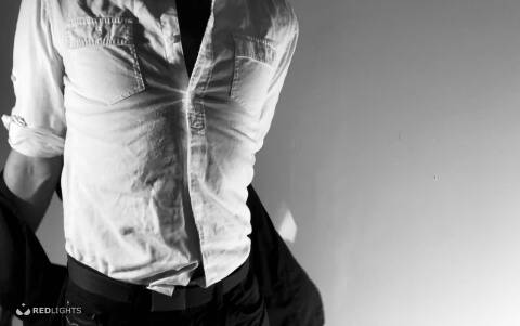 Escort Your Secret Garden _ Alvaro