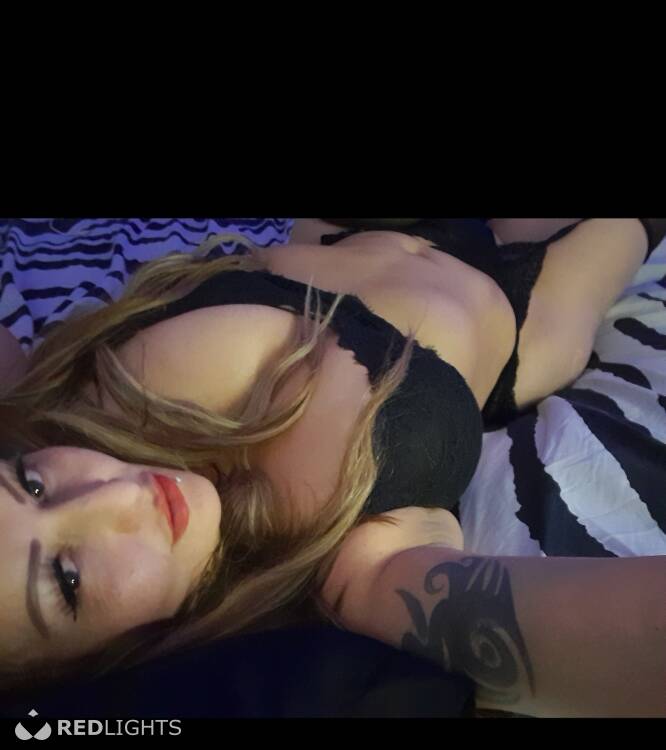 Privé ontvangst Alice wonderfucxxx
