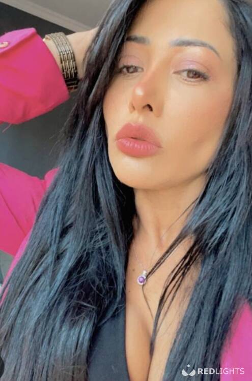 Escort NANDA
