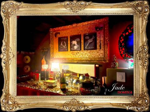 Priv&eacute; ontvangst Jade Domina