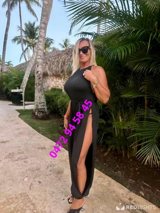 Privé ontvangst ILONA MATURE