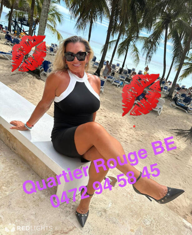 Priv&eacute; ontvangst ILONA  MATURE - MILF