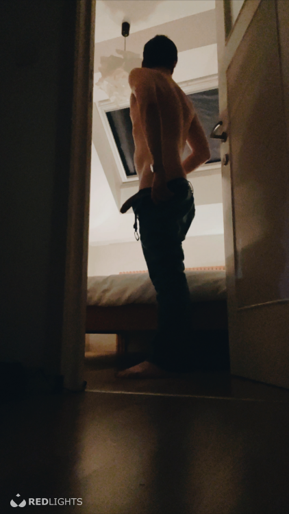 Swingers Student