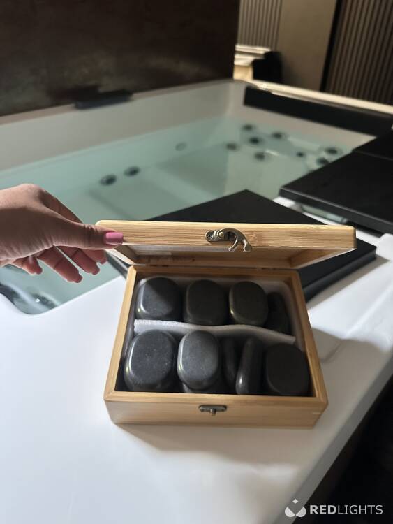 Priv&eacute; ontvangst NURU malu