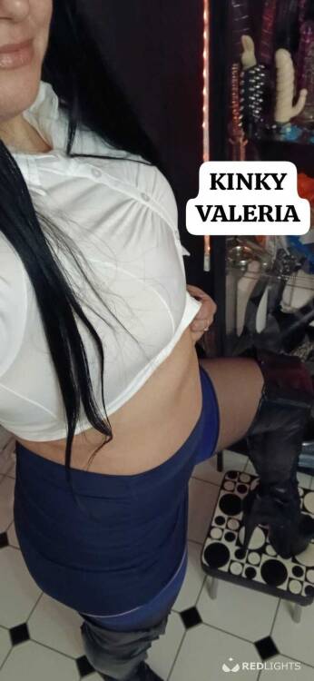 Privé ontvangst KINKY VALERIA