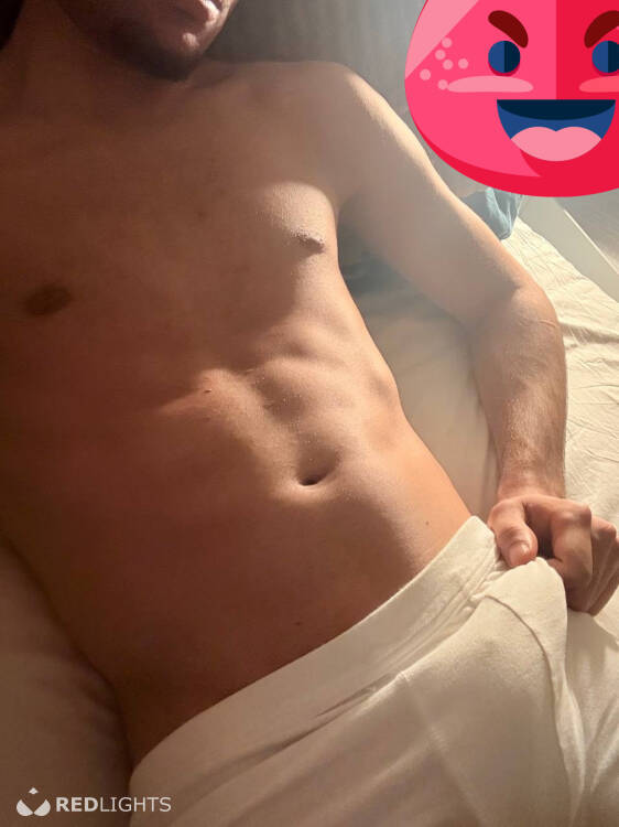 Escort Rayan