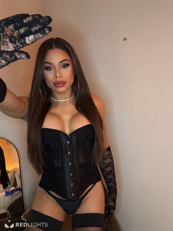 Priv&eacute; ontvangst Emilly Dias