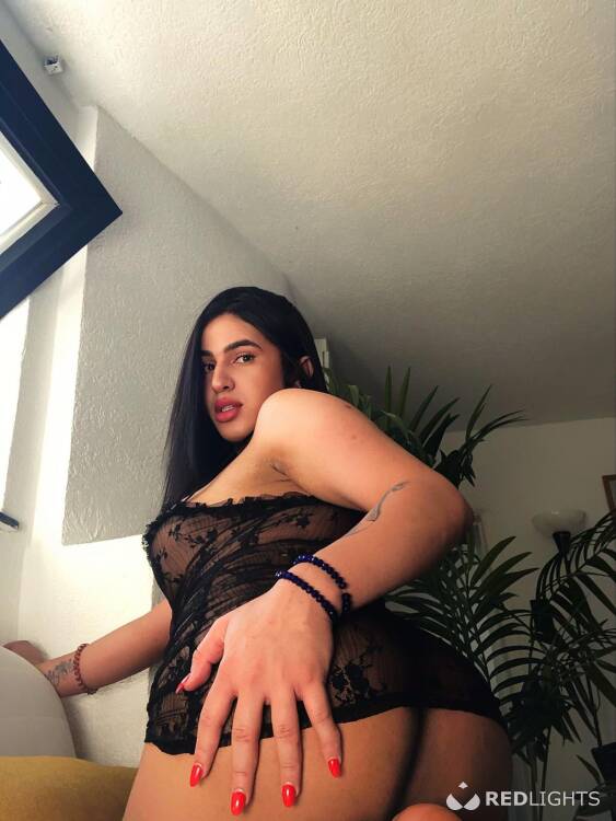 Priv&eacute; ontvangst Aylla maria