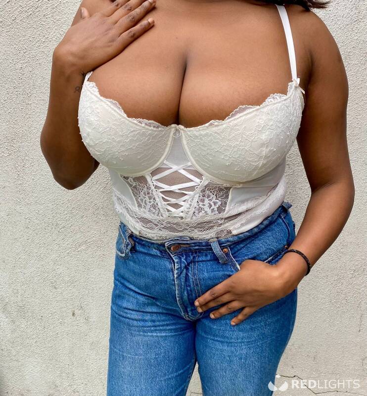 Nadia (Foto)