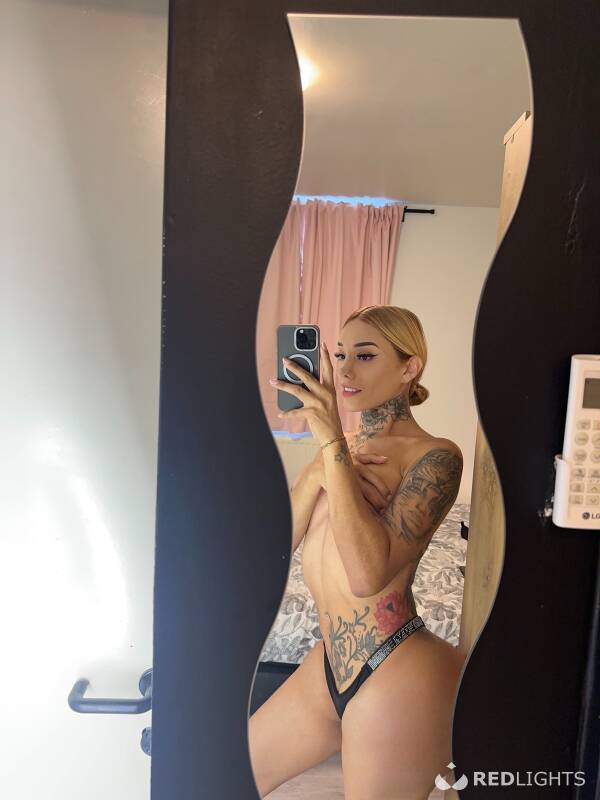 Alya (Foto)