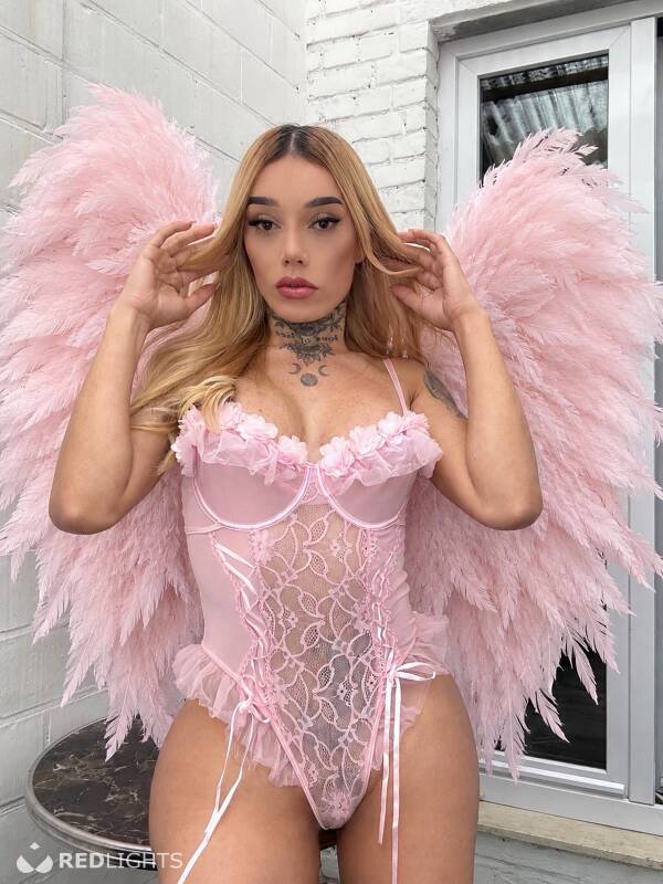 Alya (Foto)