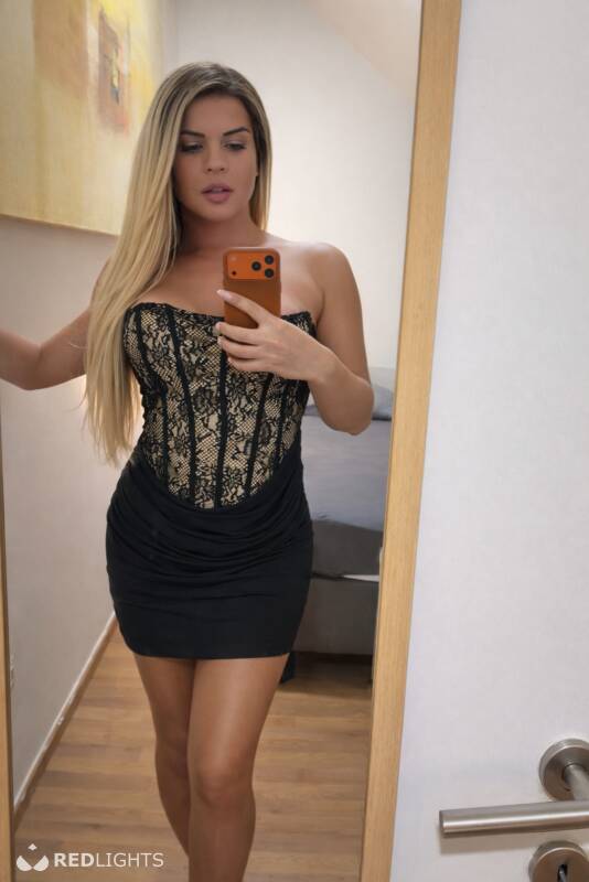 Rafaella (Foto)