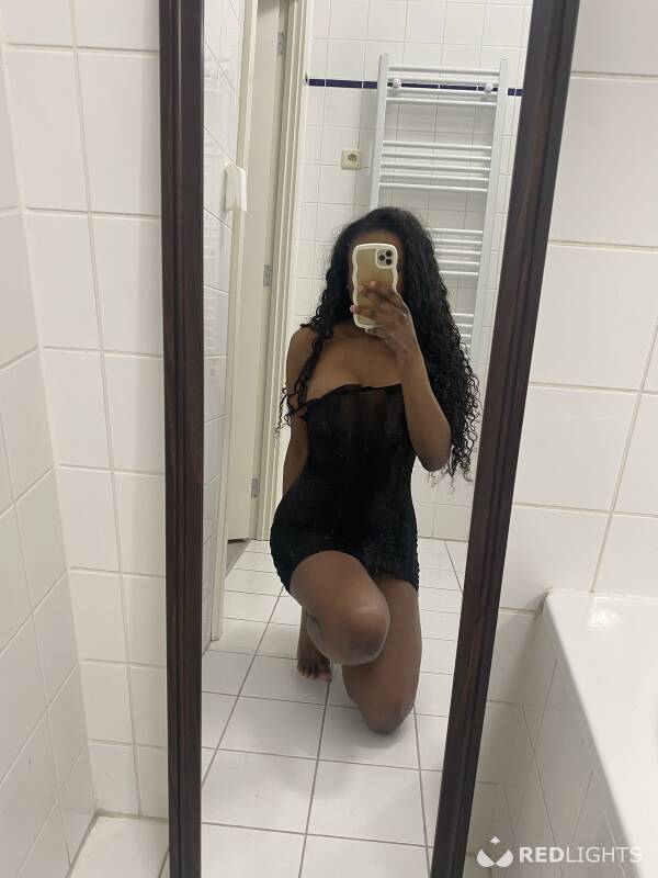 KIM  GFE (Foto)
