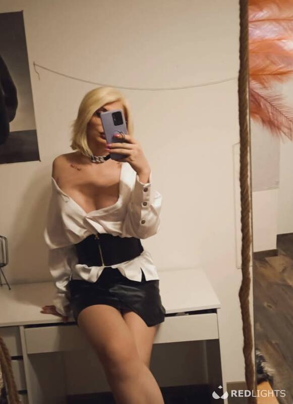 Monica (Foto)
