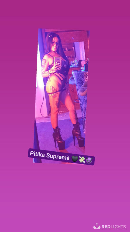 DEEA Pitika (Foto)