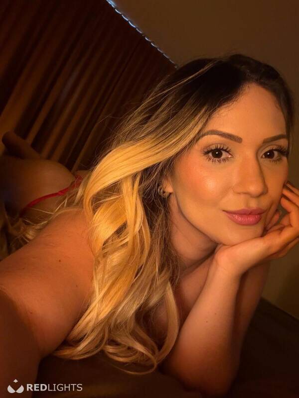 LAYLA HOT (Foto)