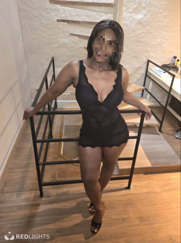 Diana la reina del anal (Foto)