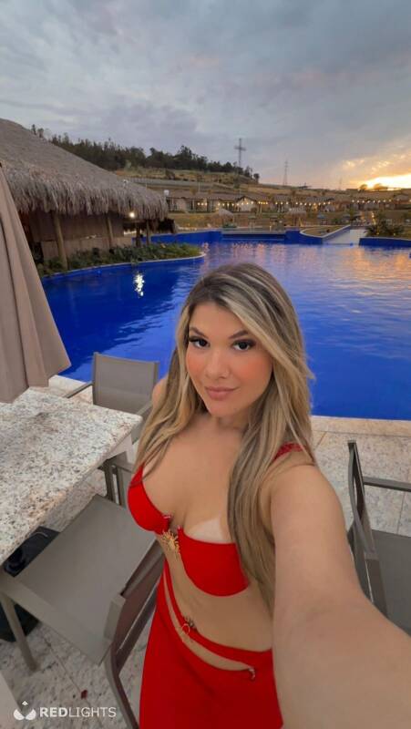 Novinha Laila (Foto)