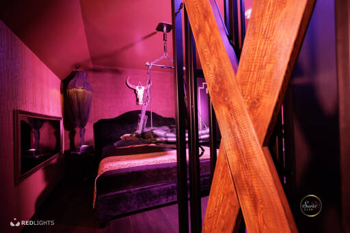 Scarlet Club (Foto)