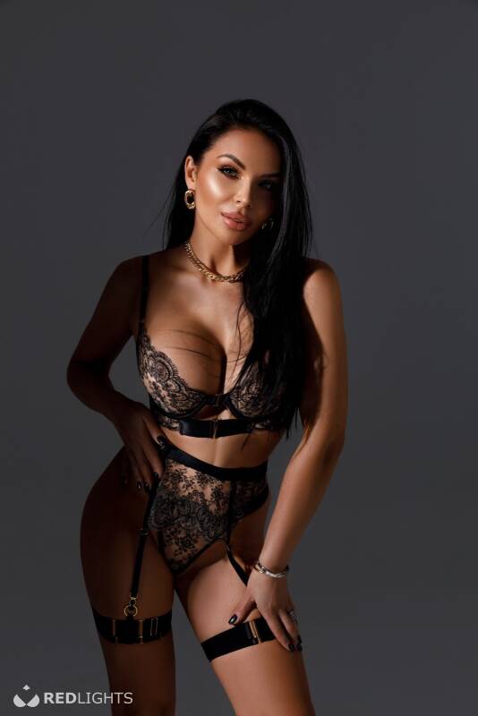 Nikol (Foto)