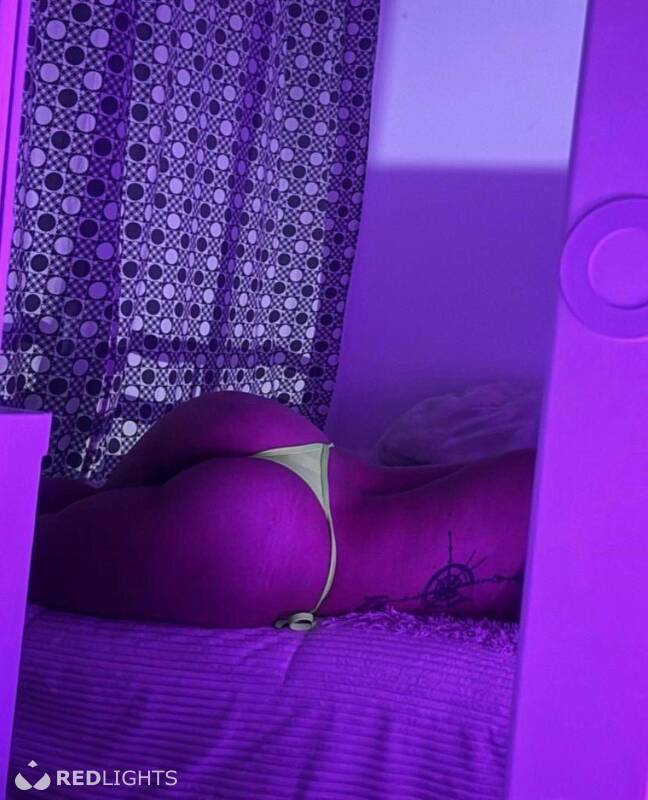Ariana (Foto)