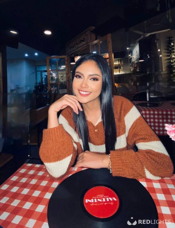 AILANI (Foto)