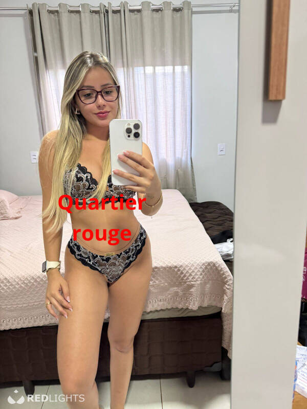 Isabella faria (Foto)