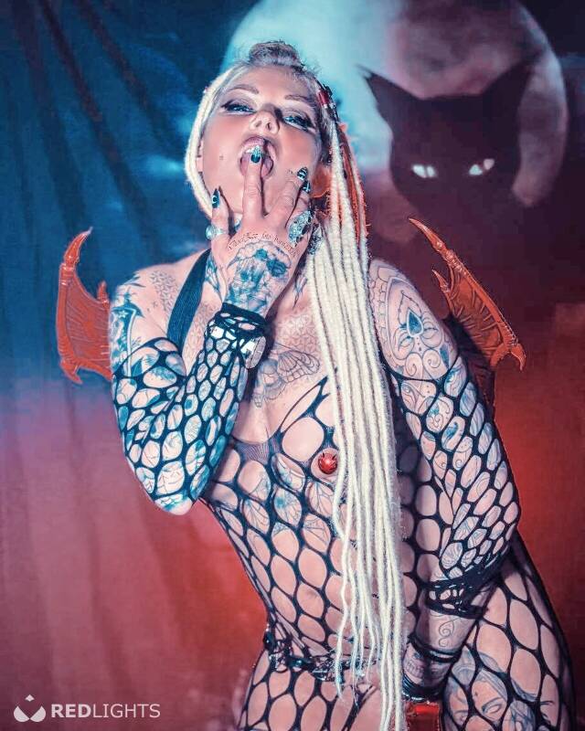 Demonia (Foto)