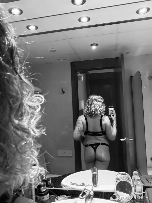 Curly shirley (Foto)