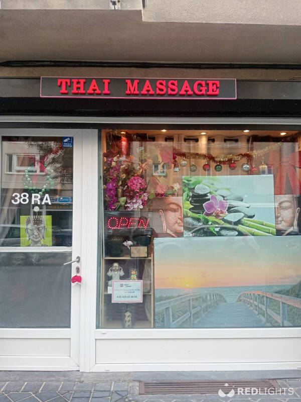 **  M A Y A   ** (Foto)