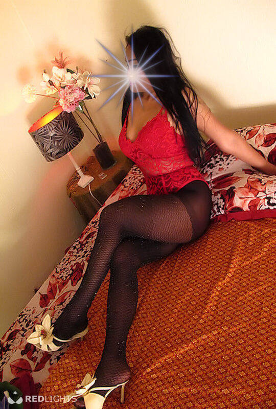 **  M A Y A   ** (Foto)