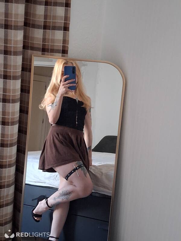 Nora (Foto)