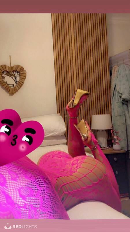 ALESSIA FEMBOY TWINK (Foto)