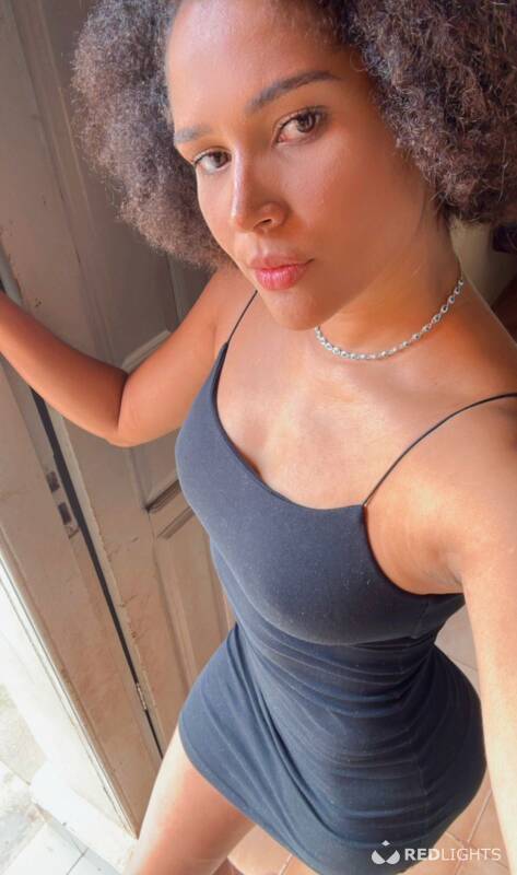 Lara (Foto)