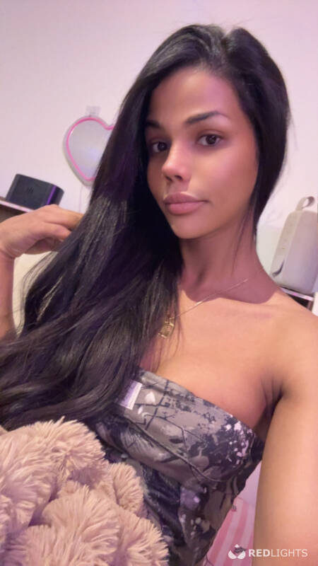 LEONELA PARTY (Foto)