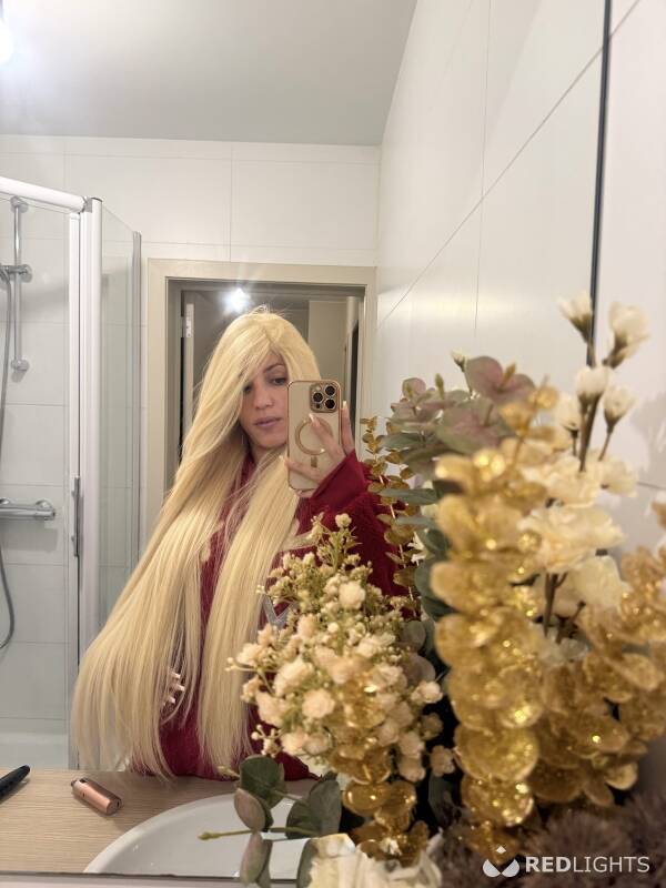 Jhenifer TRANS (Foto)