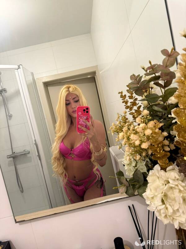 Jhenifer TRANS (Foto)