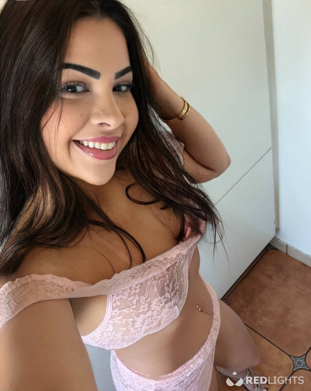 Lara Muniz (Foto)