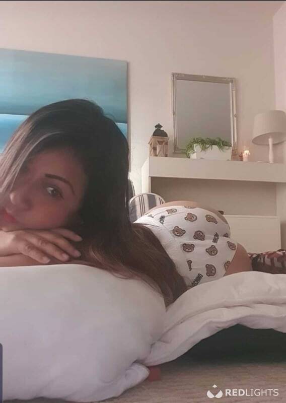 Your little Asian girl Roccy (Foto)