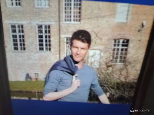 CHRIS MASSAGE (Foto)