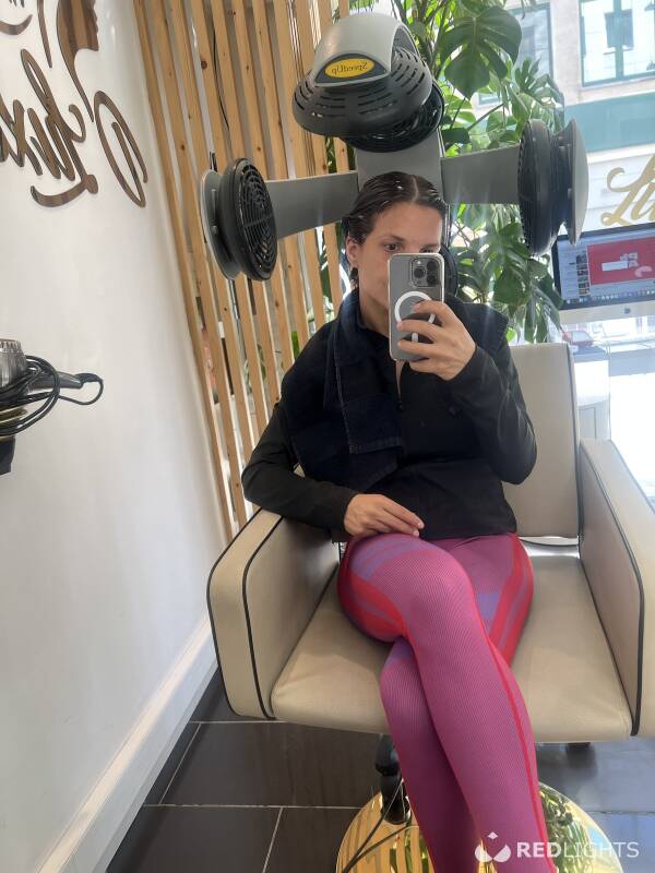 Dispo maintenant:) Leah (Foto)