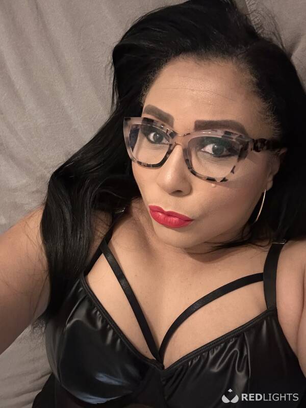 NIKOLLY DOMINATRIZ (Foto)