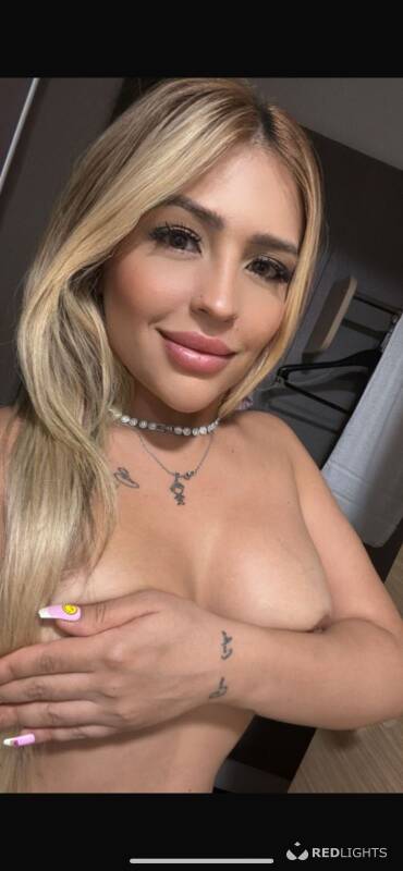 Mia GFE (Foto)