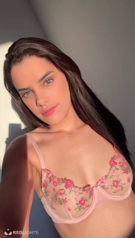Tay Bella (Foto)
