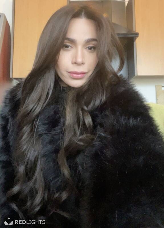 Sabrine bismartine (Foto)