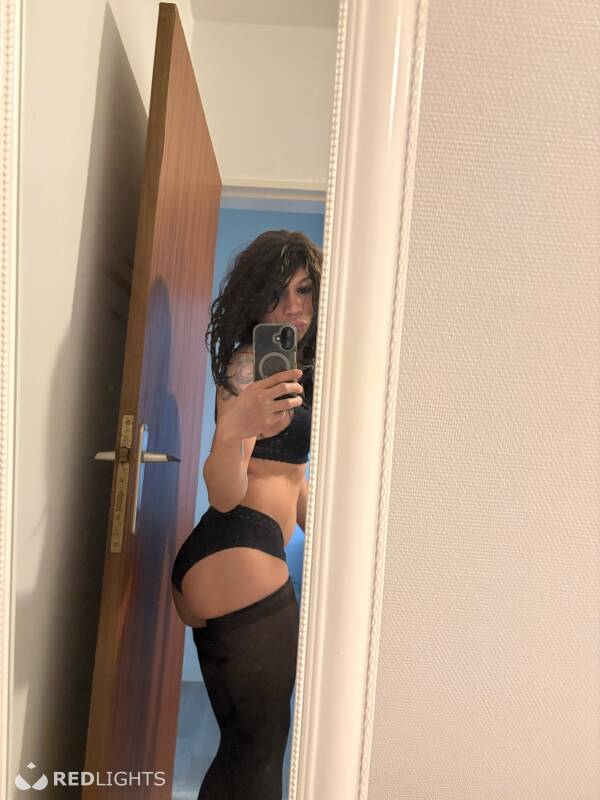 Asian  Sletje Hoertje (Foto)