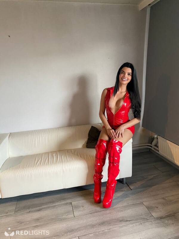 Dalila (Foto)
