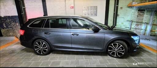 Taxi Carlos benelux airport & escort (Foto)