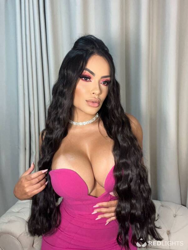 Rafaella super girlfriend (Foto)